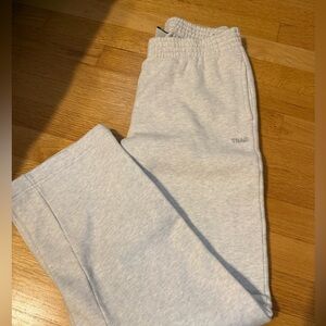 aritzia sweatpants